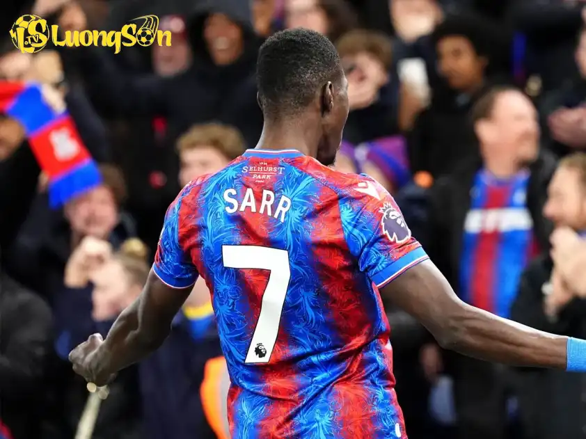 Crystal Palace đang chơi tốt mỗi khi gặp Aston Villa