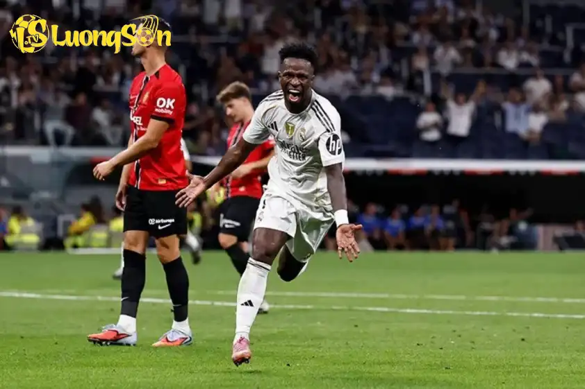 Vinicius ghi bàn 2 trận liên tiếp cho Real Madrid