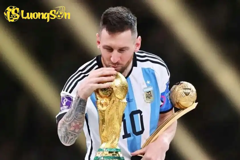 Messi vẫn còn bỏ ngỏ khả năng dự World Cup vào năm sau. Ảnh: AFP
