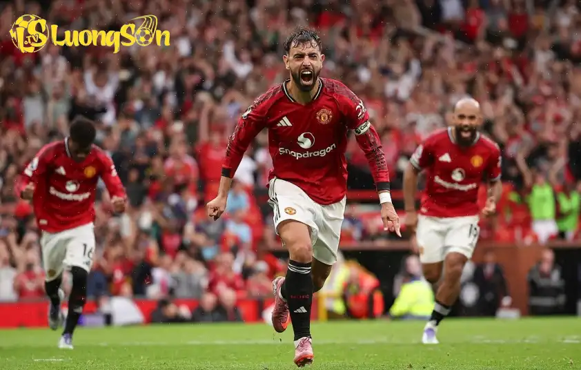 Bruno mang về chiến thắng đầu tiên cho Man Utd tại Premier League mùa này