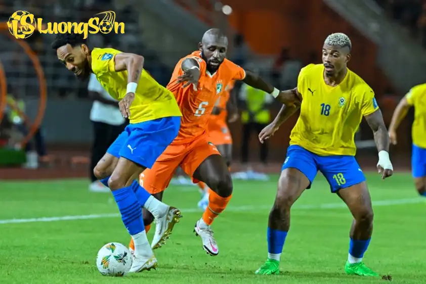 Trận đấu giữa Gabon vs Bờ Biển Ngà sẽ định đoạt ngôi đầu bảng F. (Ảnh: Internet) Trận đấu giữa Gabon vs Bờ Biển Ngà sẽ định đoạt ngôi đầu bảng F